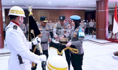 Kapolda-Jatim-Pimpin-Upacara-Pemuliaan-Nilai-Luhur-Tribrata-Pataka-Polda-Jatim-'Tan-Hana-Dharma-Mangrwa'