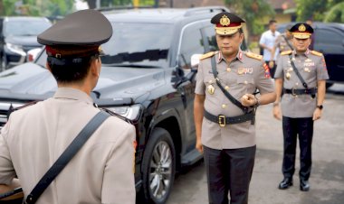 Kapolda-Jatim-Resmi-Buka-Pendidikan-dan-Pembentukan-Bintara-Polri-Tahun-Anggaran-2025-di-SPN-Mojokerto