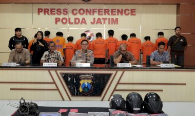 Polda-Jatim-Ungkap-Jaringan-Curanmor-di-4-Kota-Amankan-12-Tersangka