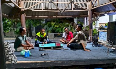 Polsek-Wonoayu-Ajak-Warga-Giatkan-Poskamling-Guna-Cegah-Gangguan-Kamtibmas